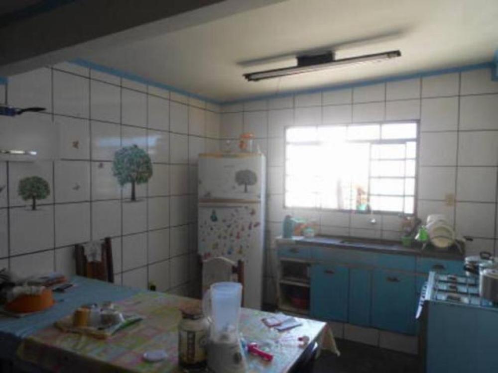 Comprar Casa / Padrão em São José do Rio Preto R$ 221.000,00 - Foto 1
