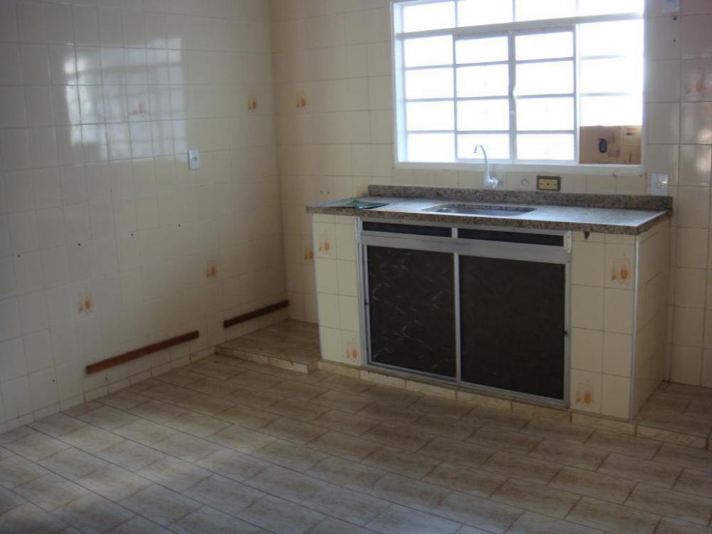 Alugar Casa / Padrão em São José do Rio Preto R$ 2.000,00 - Foto 10