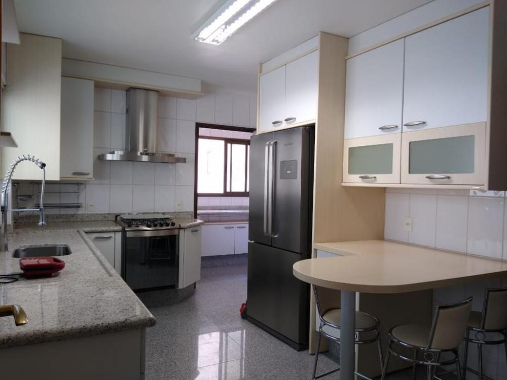 Alugar Apartamento / Padrão em São José do Rio Preto apenas R$ 1.800,00 - Foto 1