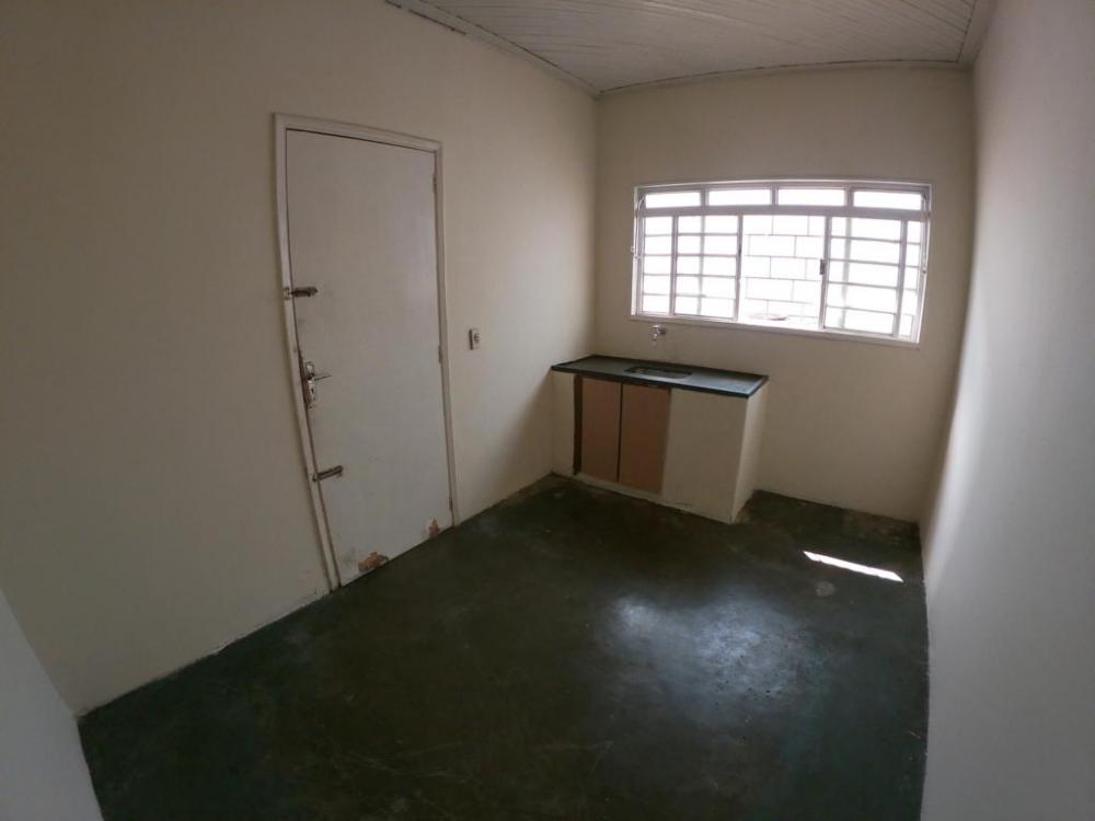 Comprar Casa / Padrão em São José do Rio Preto - Foto 4