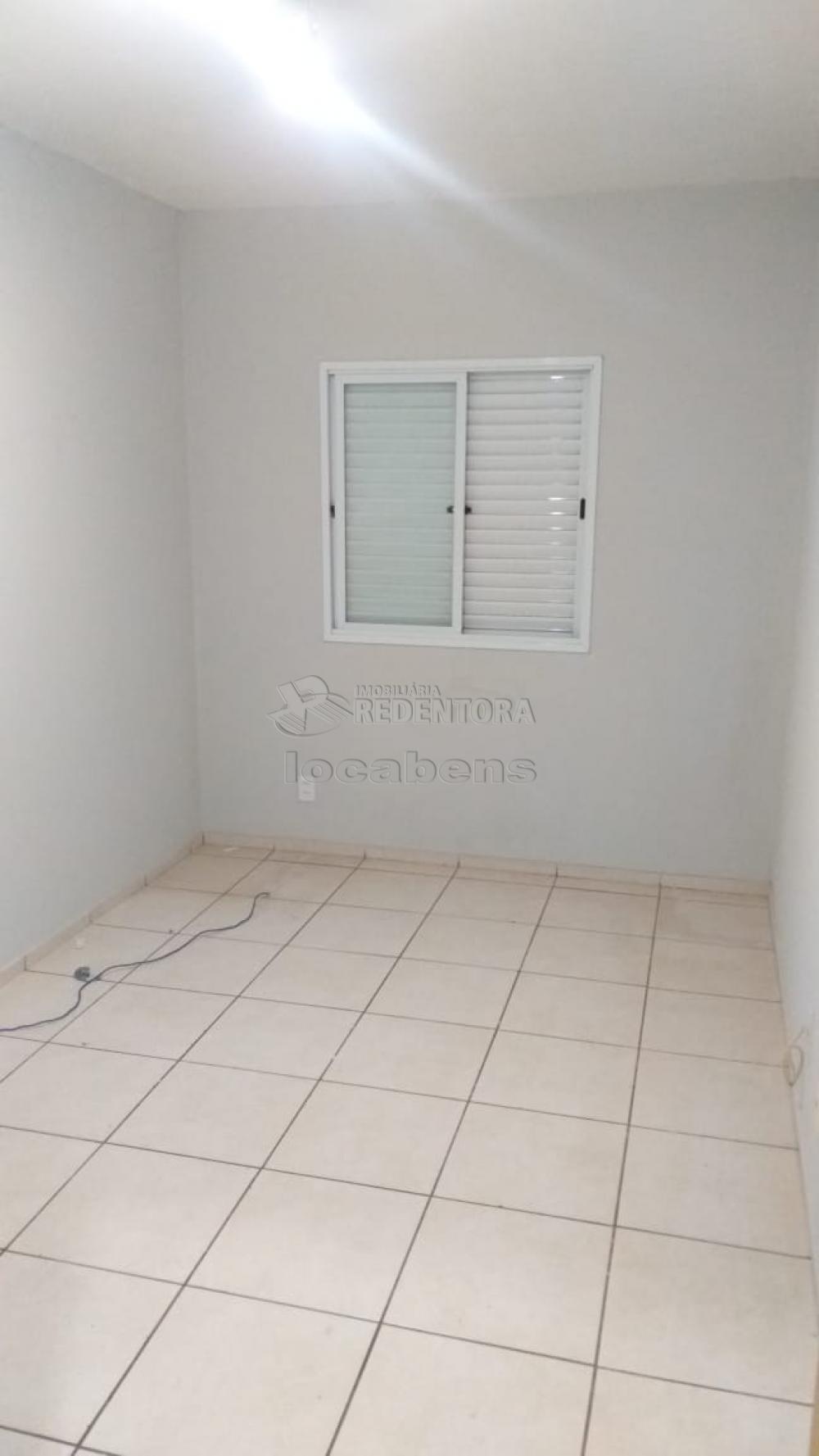 Alugar Apartamento / Padrão em São José do Rio Preto R$ 550,00 - Foto 14