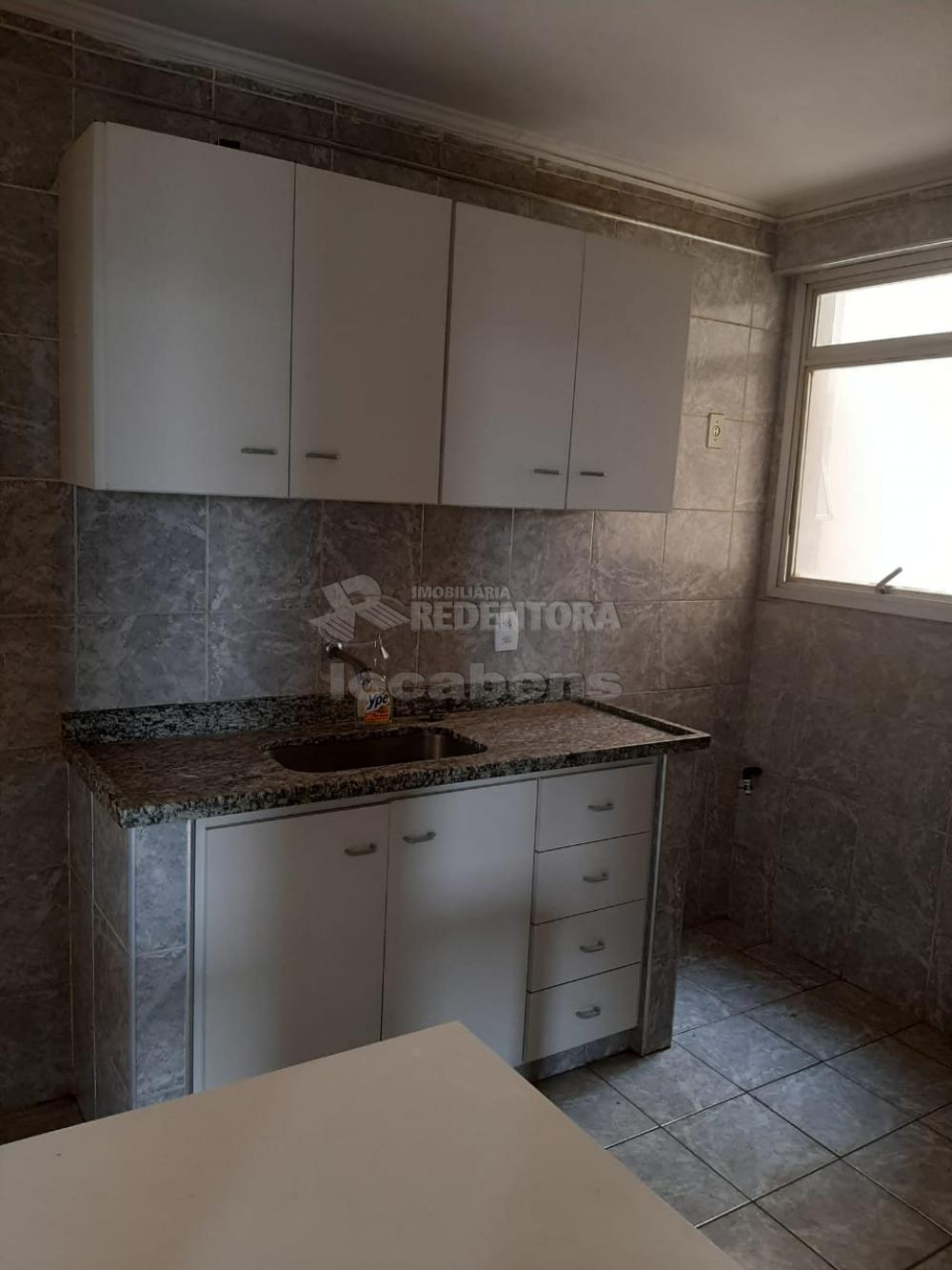 Alugar Apartamento / Padrão em São José do Rio Preto R$ 1.000,00 - Foto 8