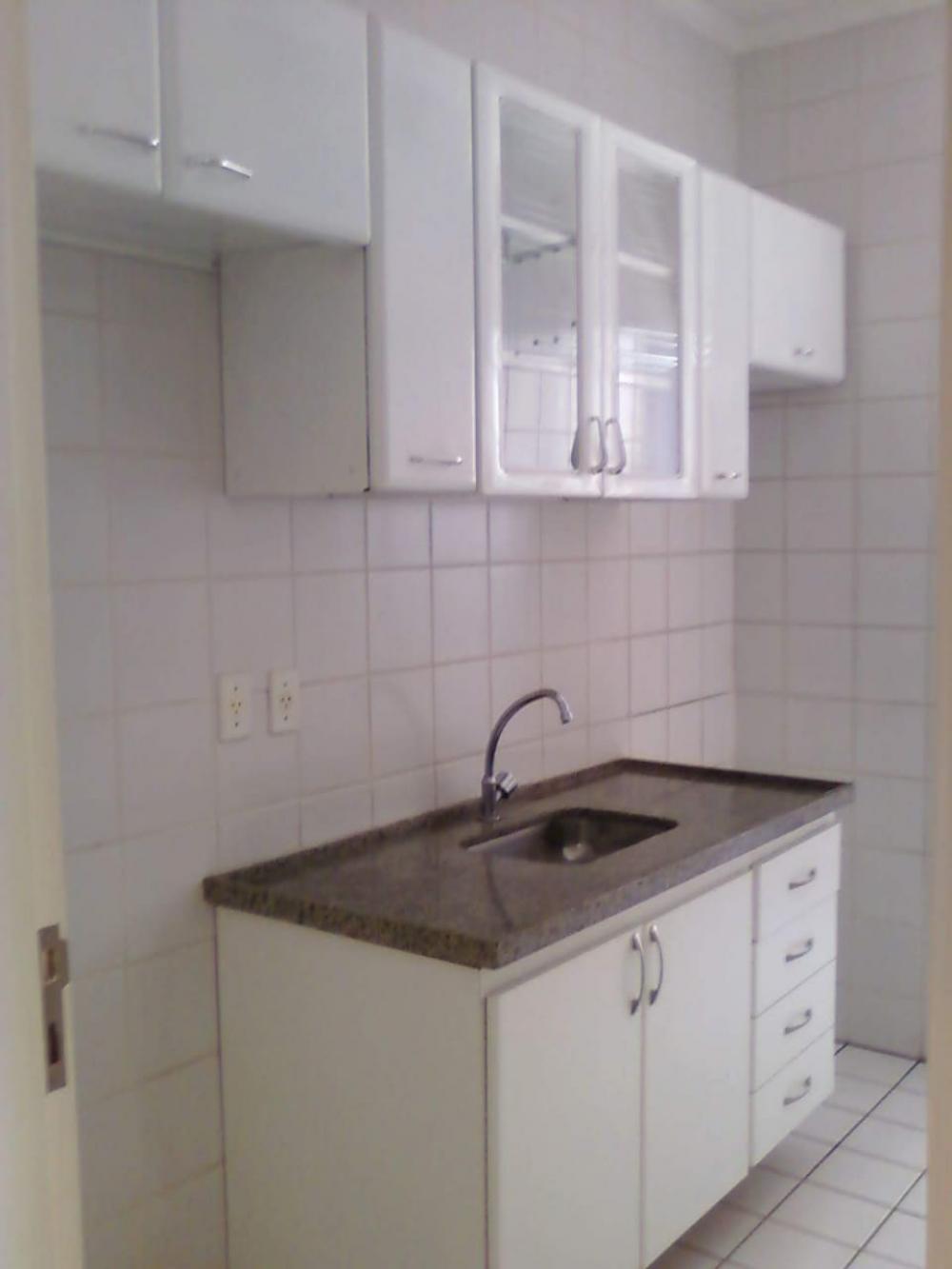 Comprar Apartamento / Padrão em São José do Rio Preto R$ 300.000,00 - Foto 7