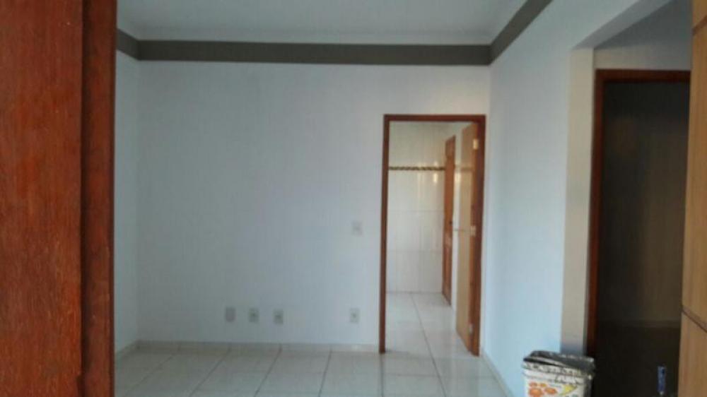 Comprar Casa / Padrão em São José do Rio Preto R$ 270.000,00 - Foto 9