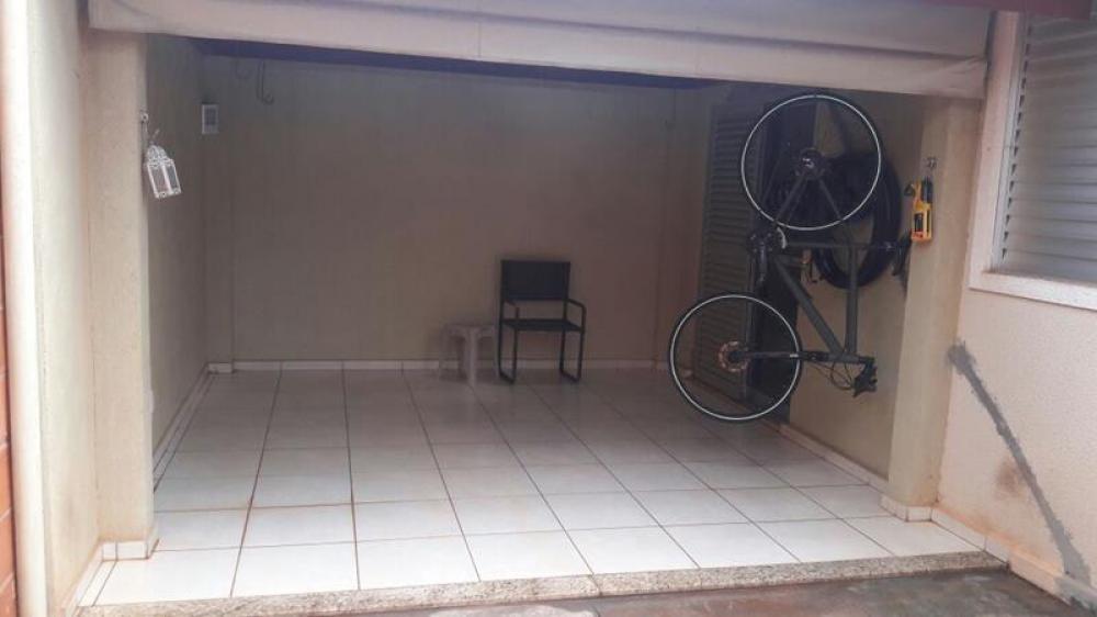 Alugar Casa / Condomínio em São José do Rio Preto R$ 2.000,00 - Foto 4