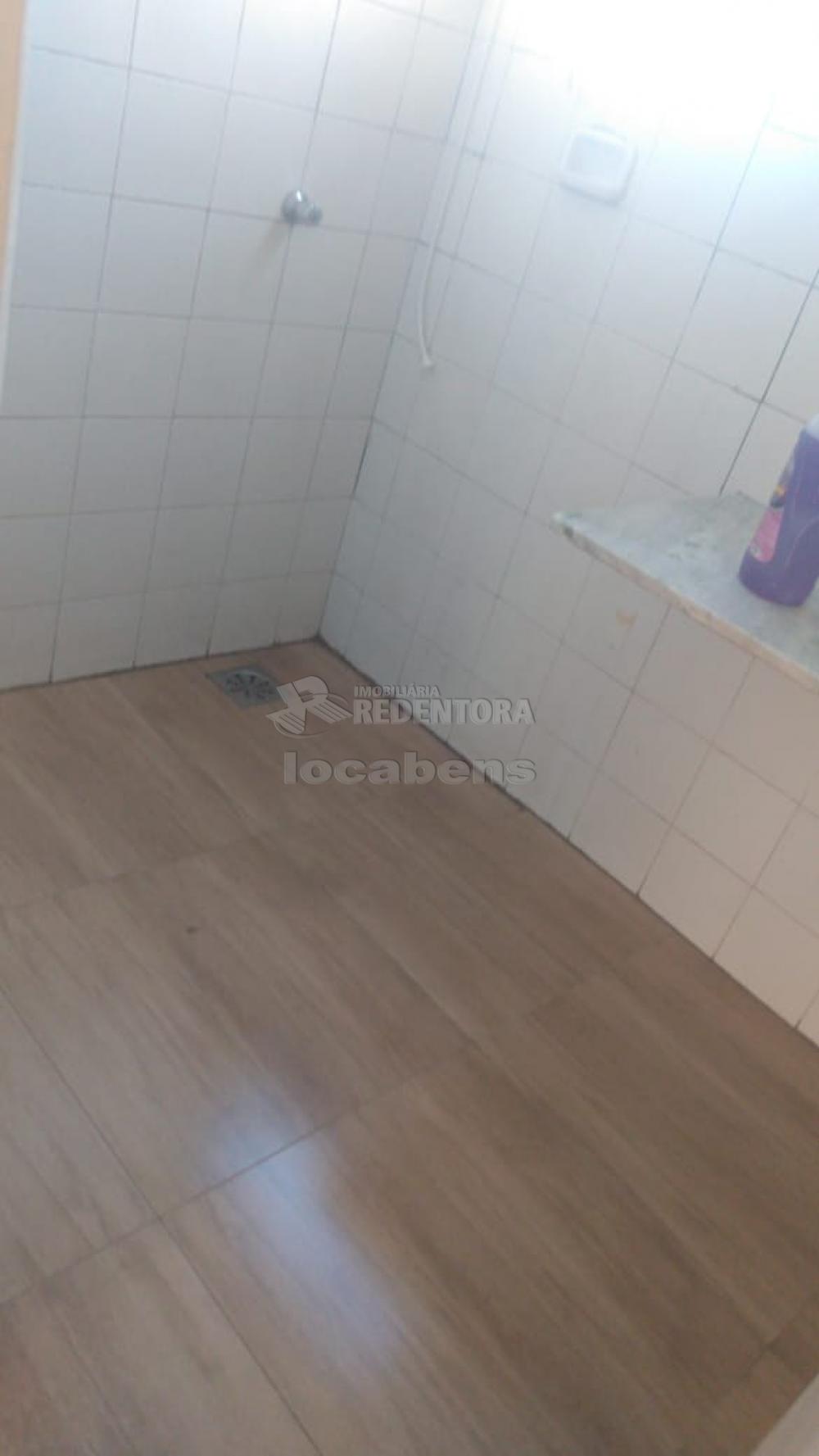 Comprar Apartamento / Padrão em São José do Rio Preto R$ 200.000,00 - Foto 13