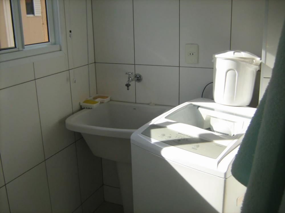 Alugar Apartamento / Padrão em São José do Rio Preto R$ 1.271,45 - Foto 8