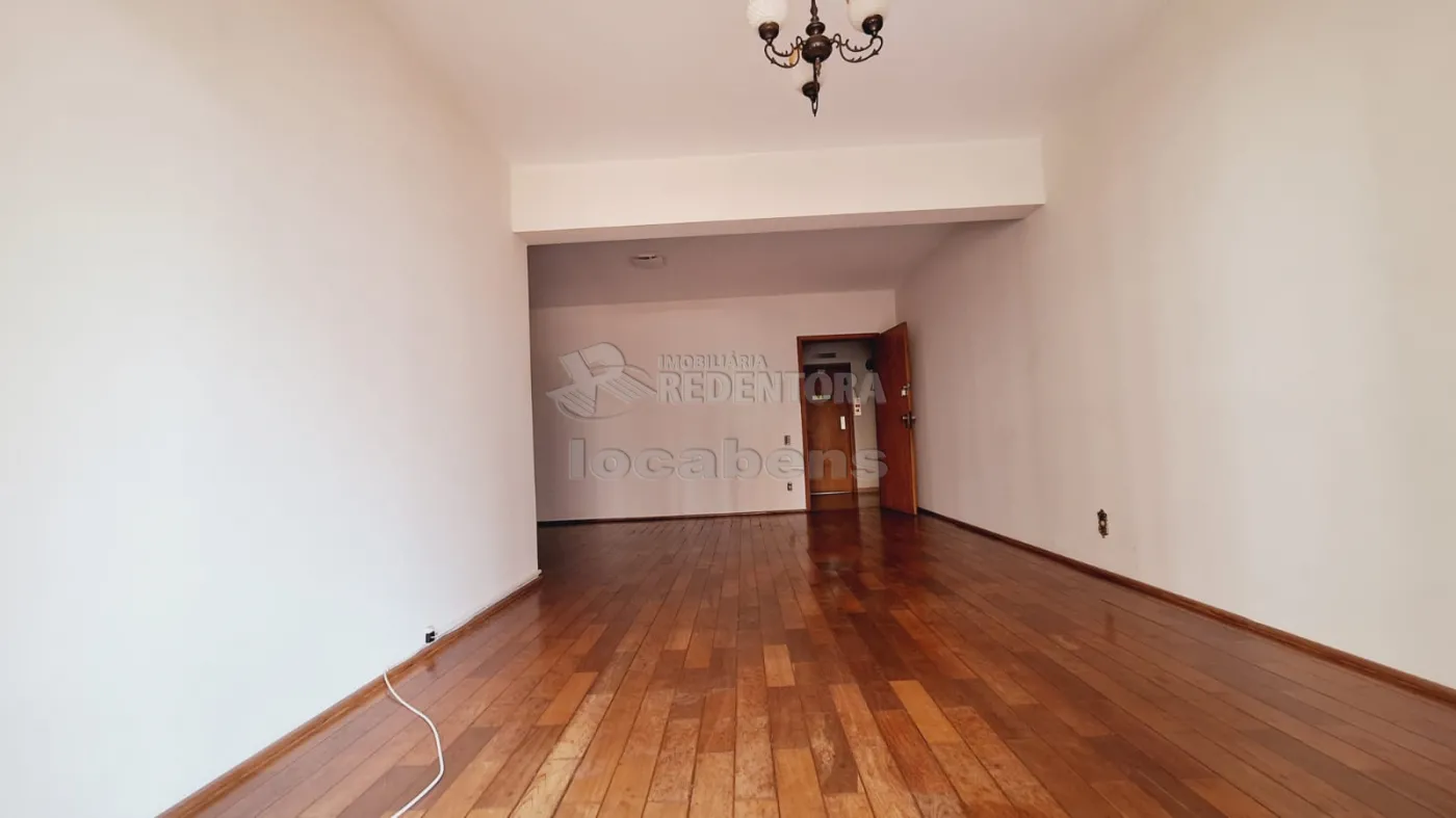 Apartamento à venda com 3 quartos, 140m² - Foto 3