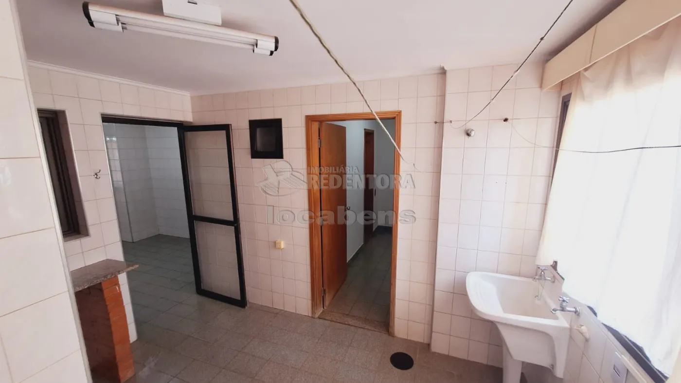 Apartamento à venda com 3 quartos, 140m² - Foto 9