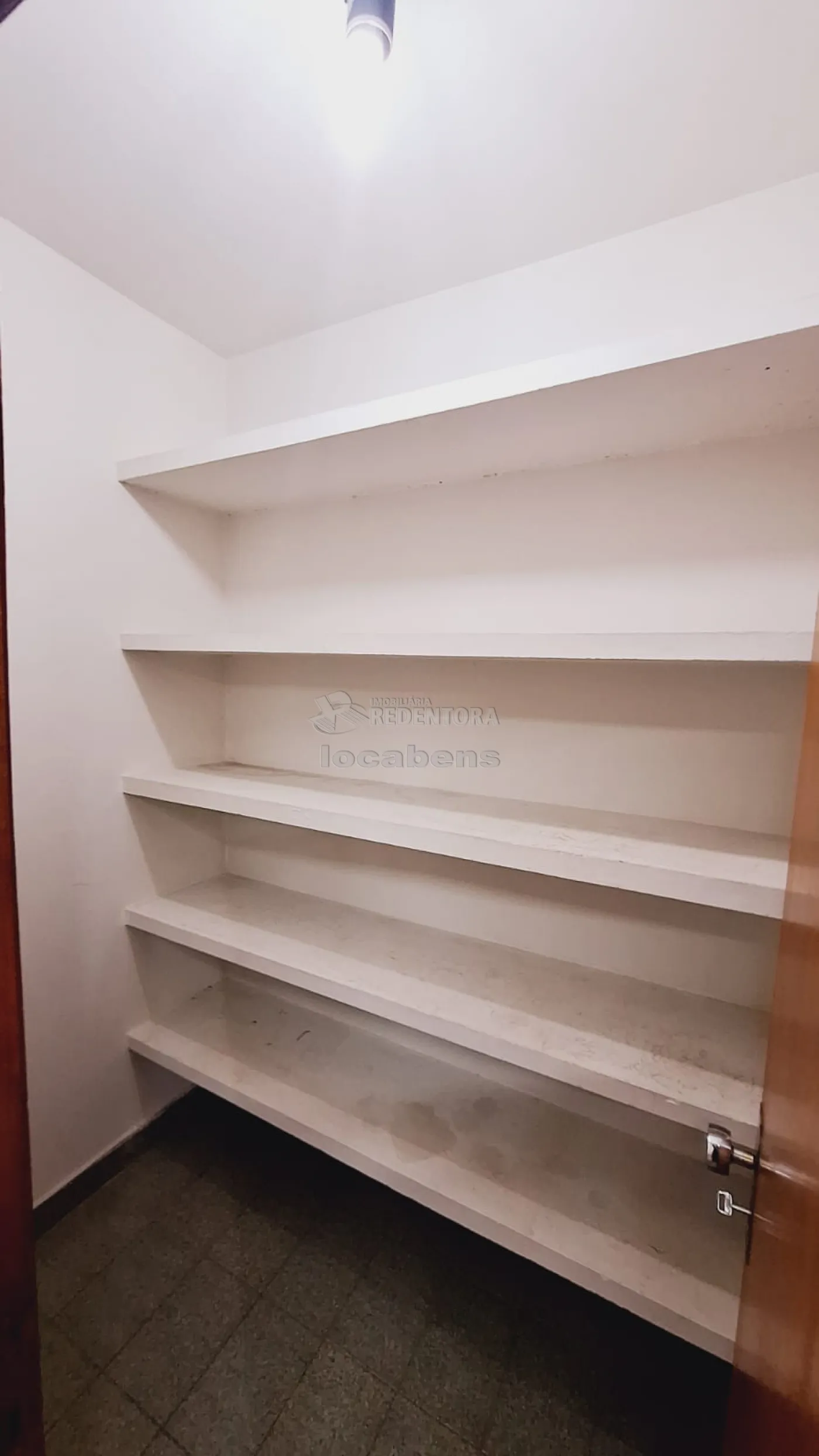 Apartamento à venda com 3 quartos, 140m² - Foto 10