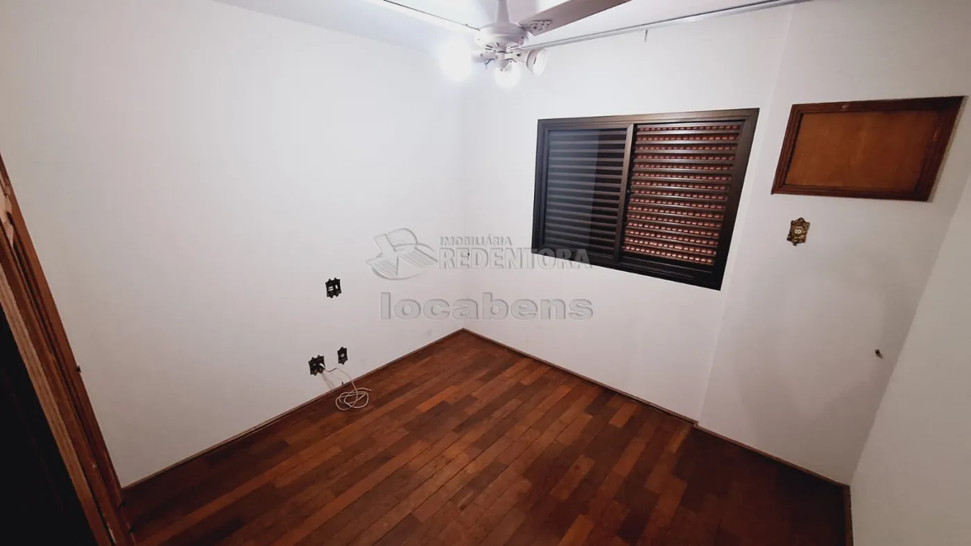 Apartamento à venda com 3 quartos, 140m² - Foto 24