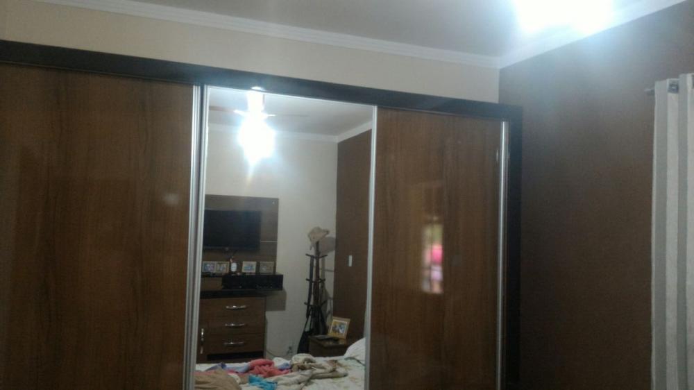 Casa à venda com 3 quartos, 220m² - Foto 18