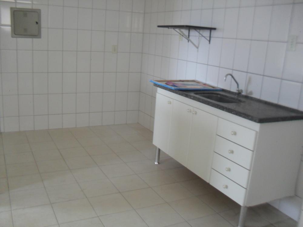 Alugar Apartamento / Padrão em São José do Rio Preto apenas R$ 400,00 - Foto 12