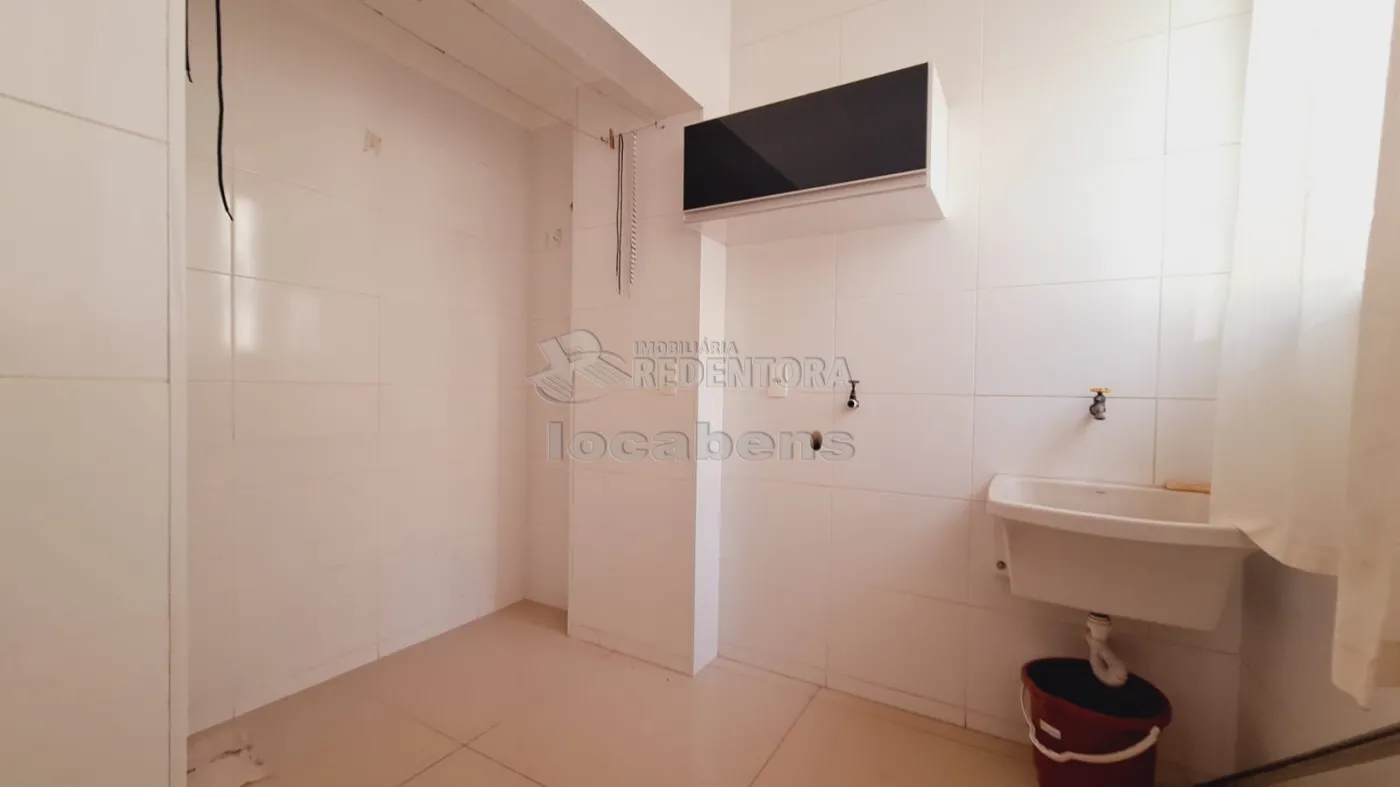 Comprar Apartamento / Padrão em São José do Rio Preto apenas R$ 320.000,00 - Foto 3