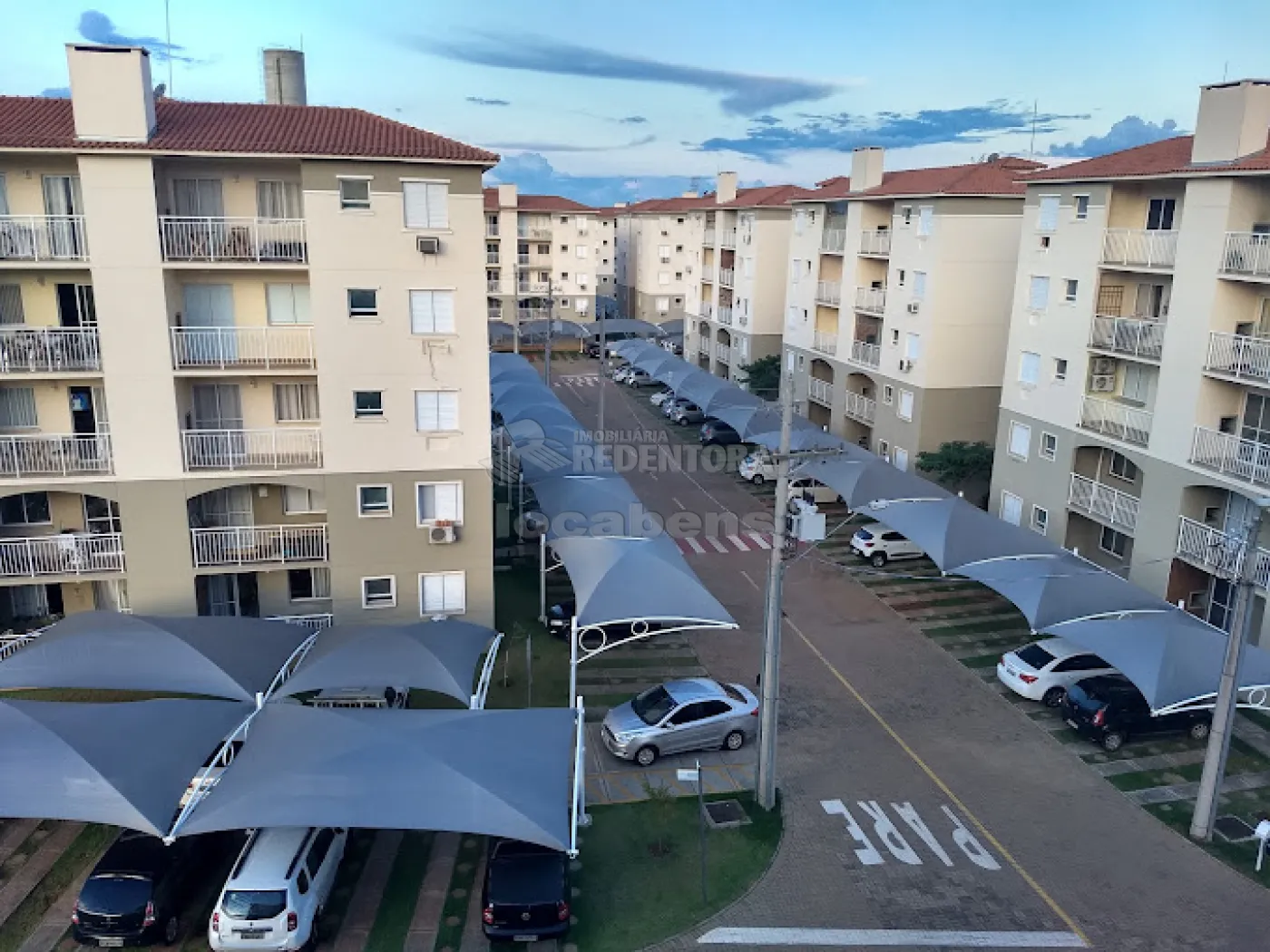 Comprar Apartamento / Padrão em São José do Rio Preto R$ 350.000,00 - Foto 1