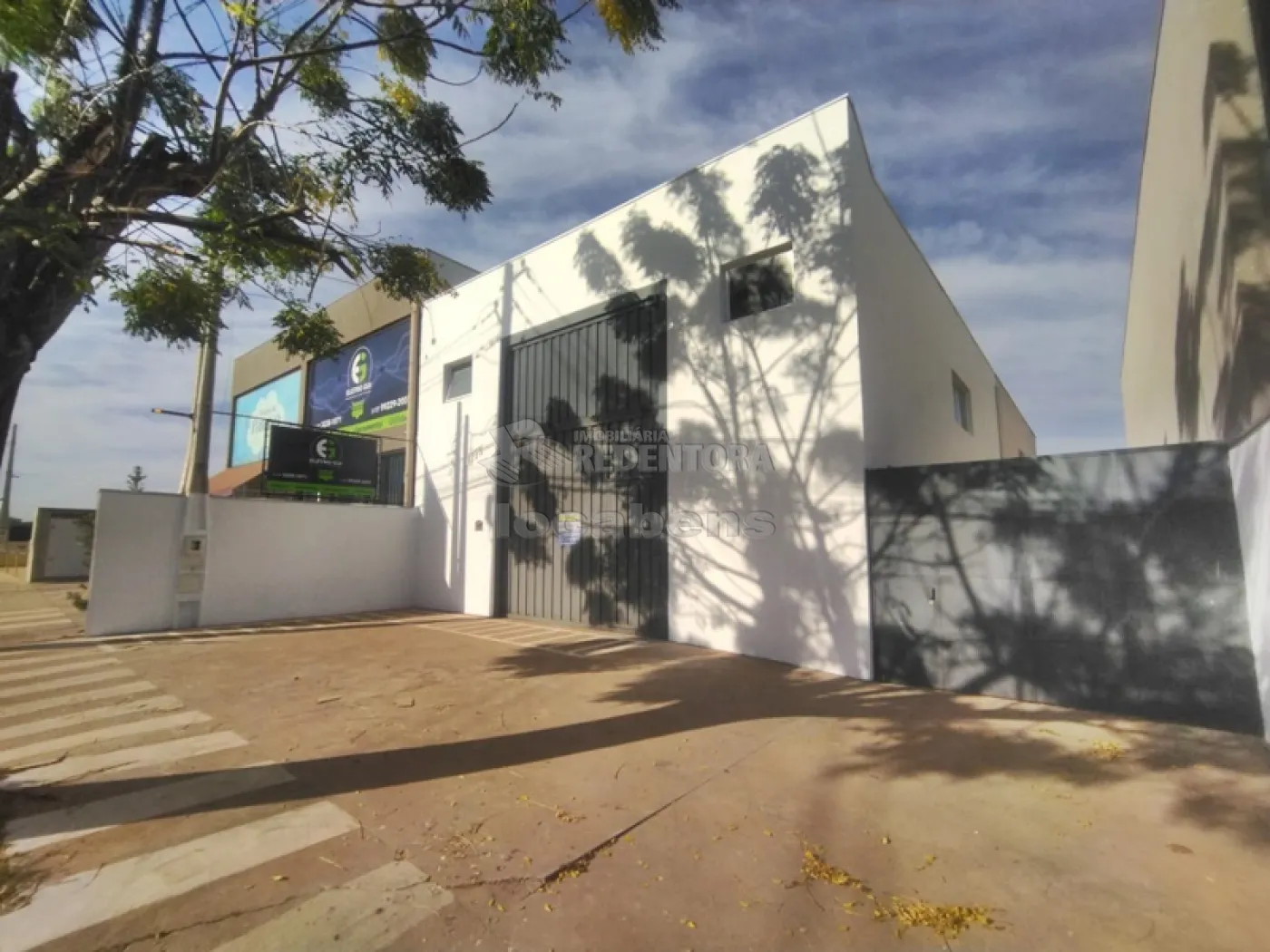 Alugar Comercial / Salão em São José do Rio Preto R$ 5.500,00 - Foto 2