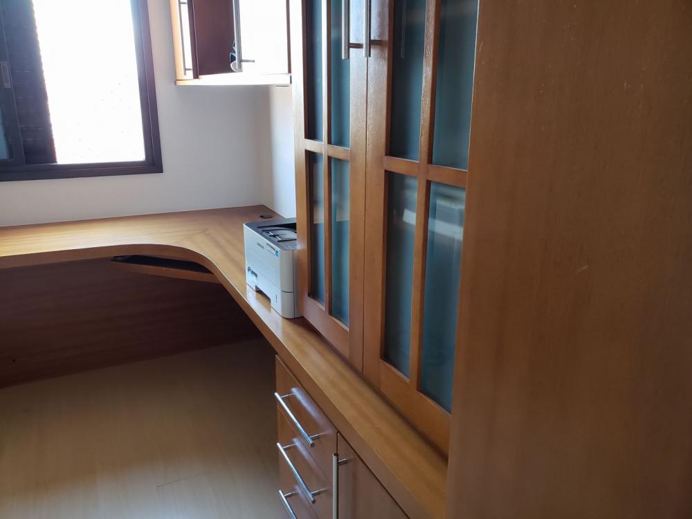 Apartamento à venda com 3 quartos, 150m² - Foto 7