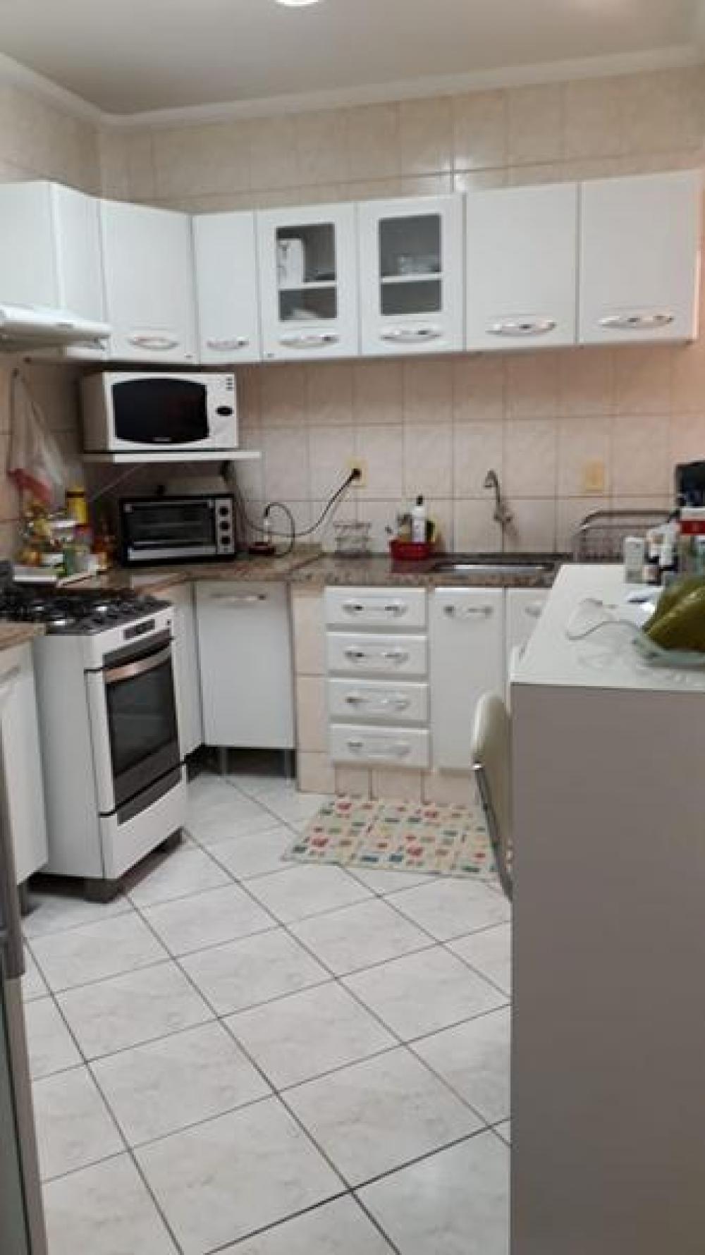 Comprar Apartamento / Padrão em São José do Rio Preto R$ 350.000,00 - Foto 9