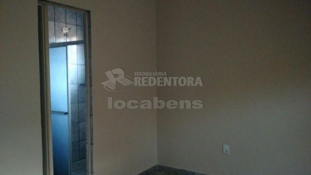 Alugar Casa / Padrão em São José do Rio Preto apenas R$ 800,00 - Foto 11