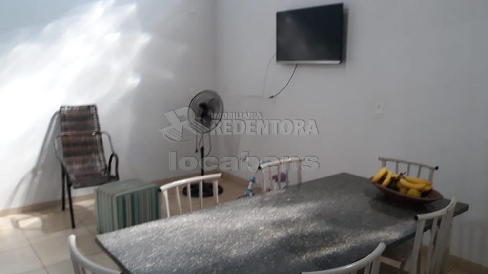 Comprar Casa / Padrão em São José do Rio Preto R$ 440.000,00 - Foto 1