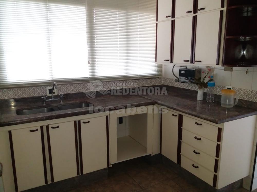 Alugar Apartamento / Padrão em São José do Rio Preto R$ 1.000,00 - Foto 31