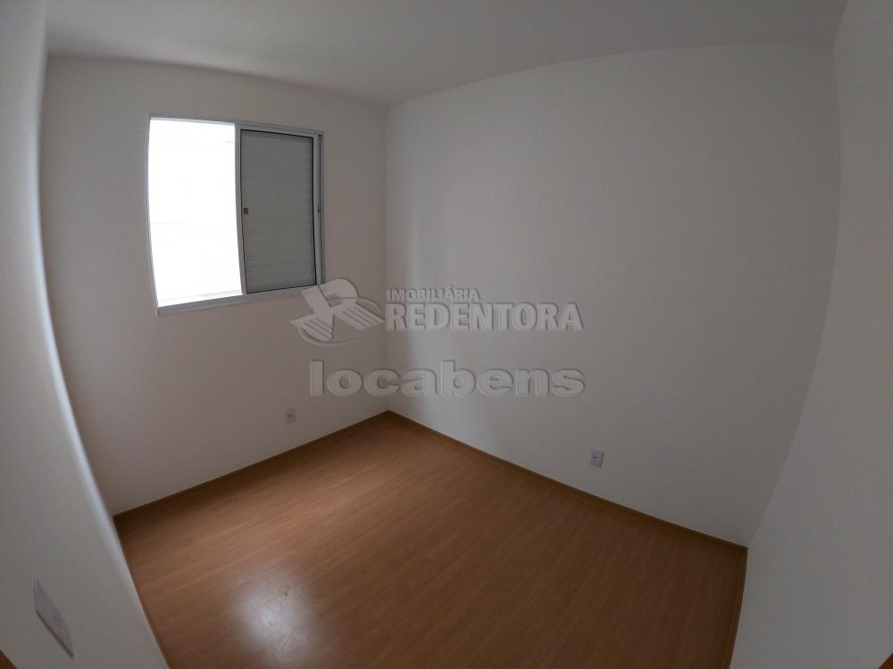 Alugar Apartamento / Padrão em São José do Rio Preto R$ 700,00 - Foto 11