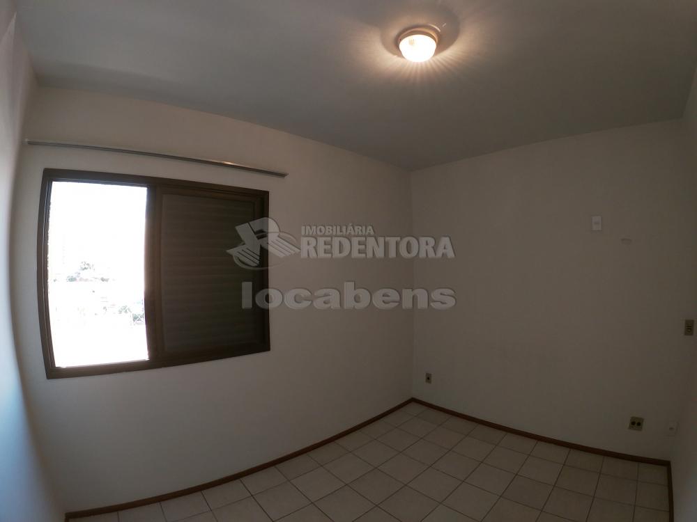 Alugar Apartamento / Padrão em São José do Rio Preto R$ 1.000,00 - Foto 13