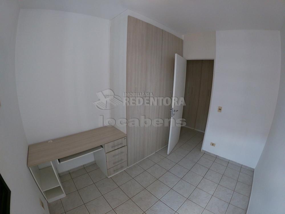 Alugar Apartamento / Padrão em São José do Rio Preto R$ 1.800,00 - Foto 10