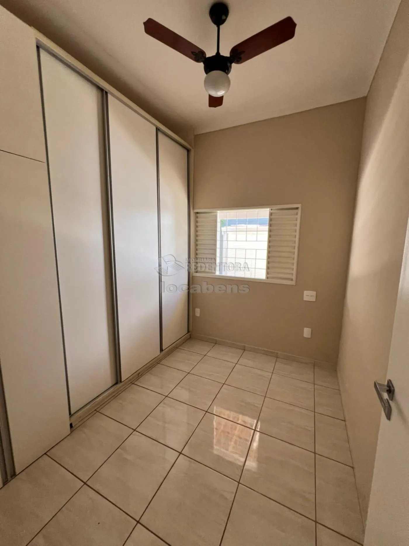 Casa à venda com 3 quartos, 180m² - Foto 28