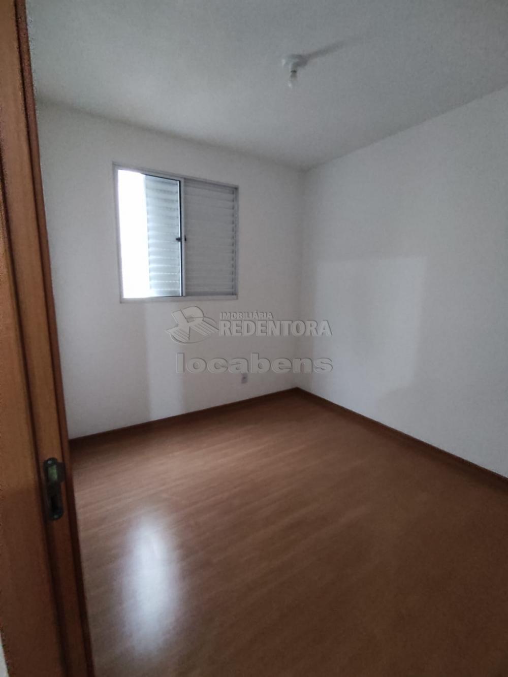 Alugar Apartamento / Padrão em São José do Rio Preto R$ 900,00 - Foto 14