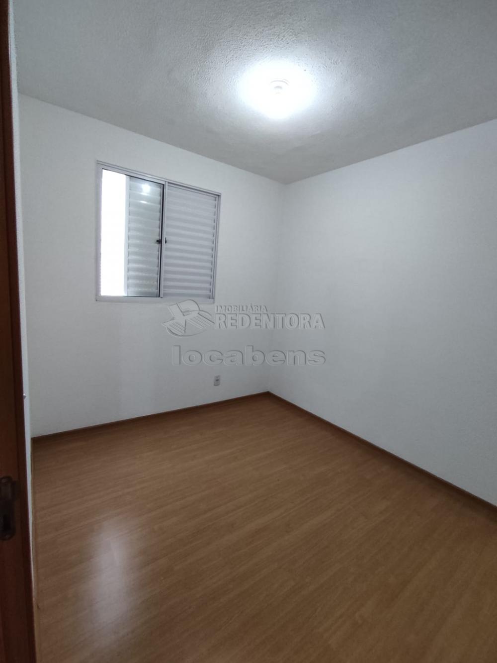 Alugar Apartamento / Padrão em São José do Rio Preto R$ 900,00 - Foto 15