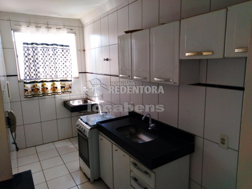 Alugar Apartamento / Padrão em São José do Rio Preto R$ 500,00 - Foto 17