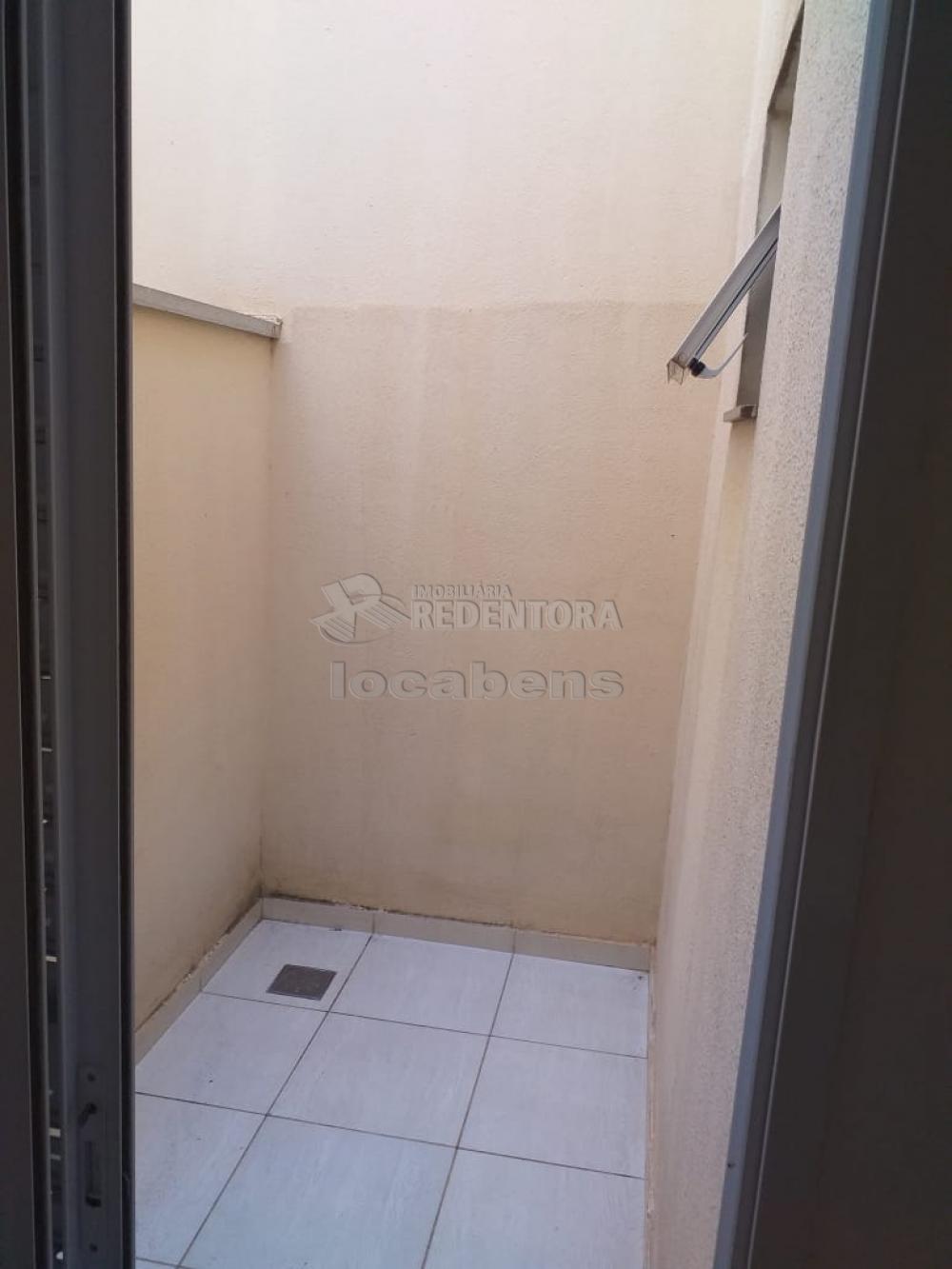 Alugar Apartamento / Padrão em São José do Rio Preto R$ 1.100,00 - Foto 10