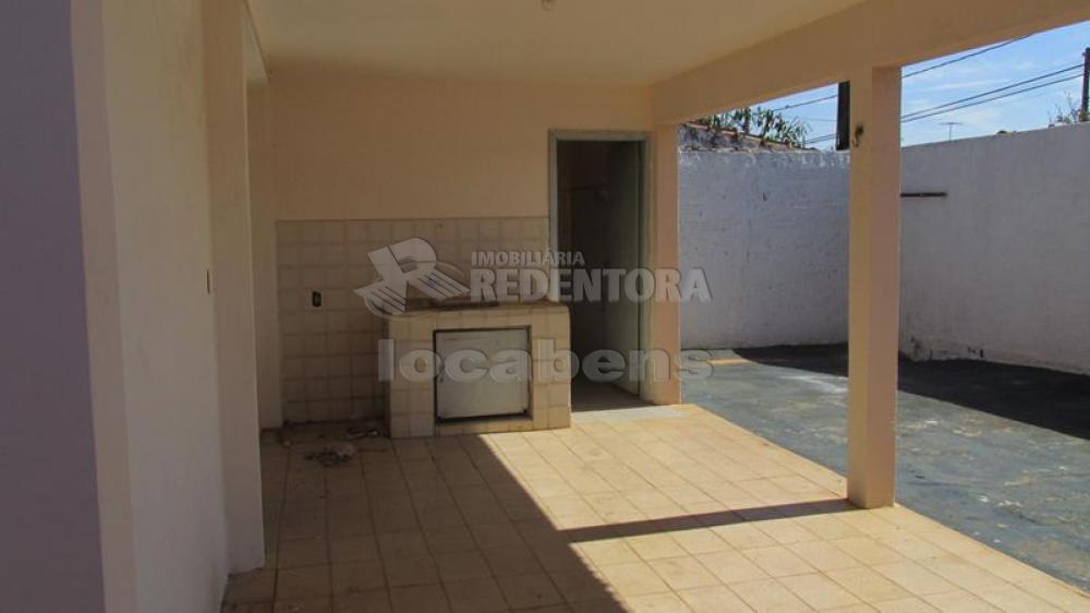 Alugar Casa / Padrão em São José do Rio Preto R$ 970,38 - Foto 8