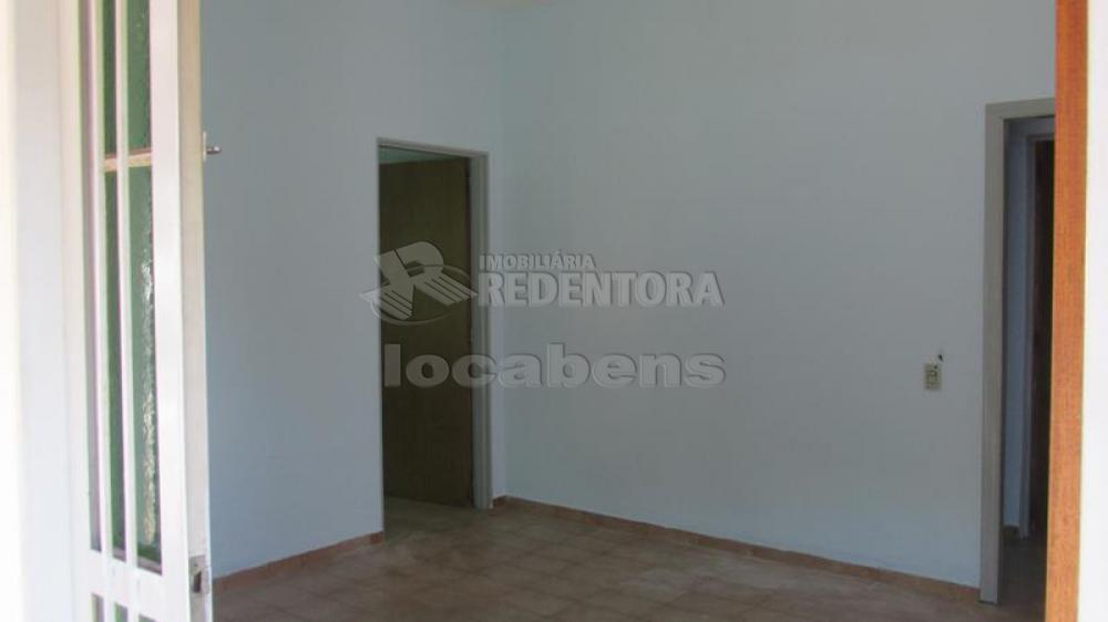 Alugar Casa / Padrão em São José do Rio Preto R$ 970,38 - Foto 4