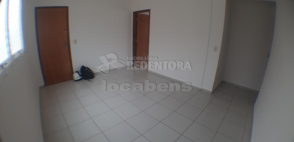 Comprar Apartamento / Padrão em São José do Rio Preto - Foto 2