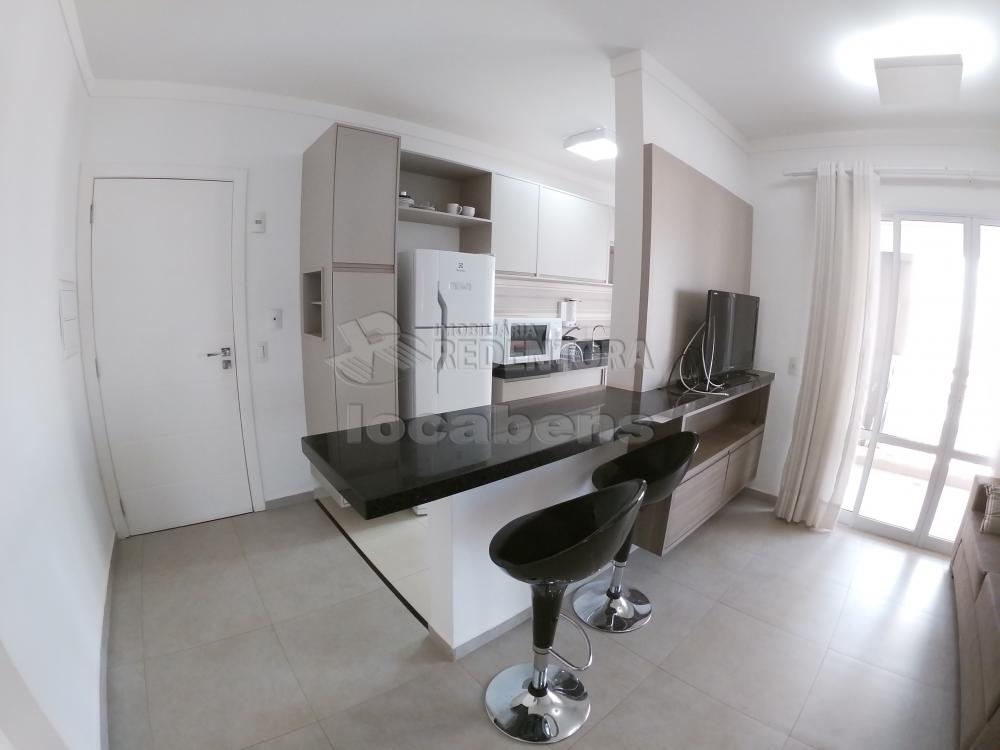 Alugar Apartamento / Padrão em São José do Rio Preto R$ 1.500,00 - Foto 8