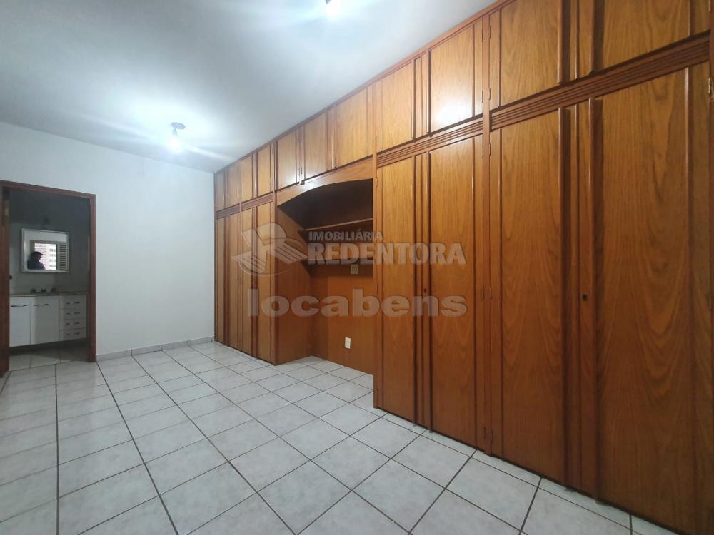 Alugar Apartamento / Padrão em São José do Rio Preto R$ 850,00 - Foto 13