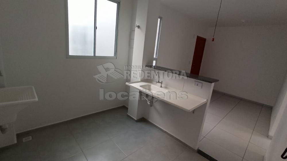 Alugar Apartamento / Padrão em São José do Rio Preto apenas R$ 700,00 - Foto 2