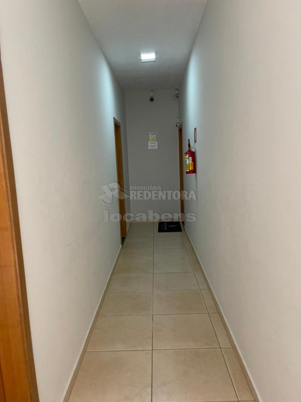 Alugar Comercial / Sala em São José do Rio Preto R$ 1.500,00 - Foto 16