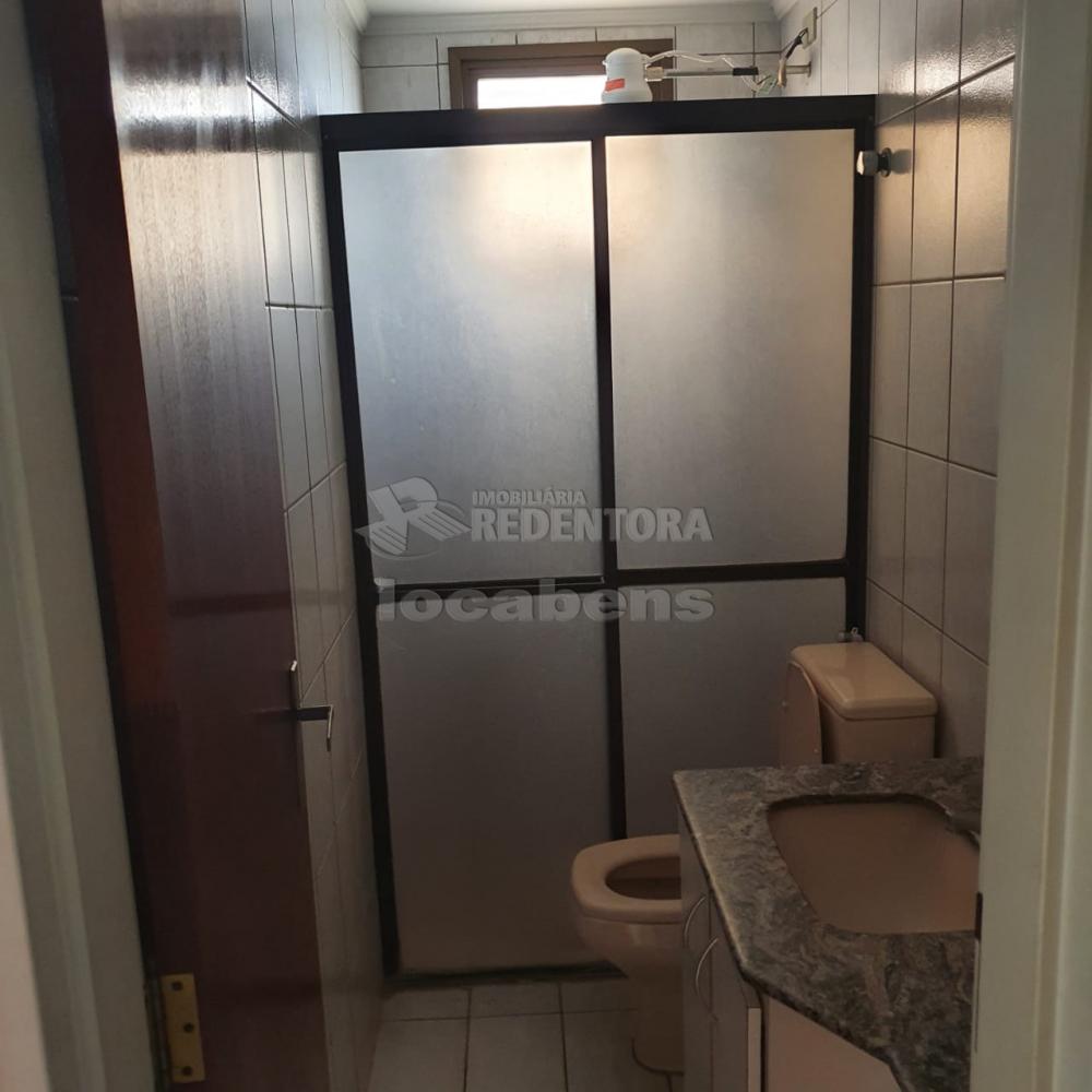 Alugar Apartamento / Padrão em São José do Rio Preto R$ 1.200,00 - Foto 22