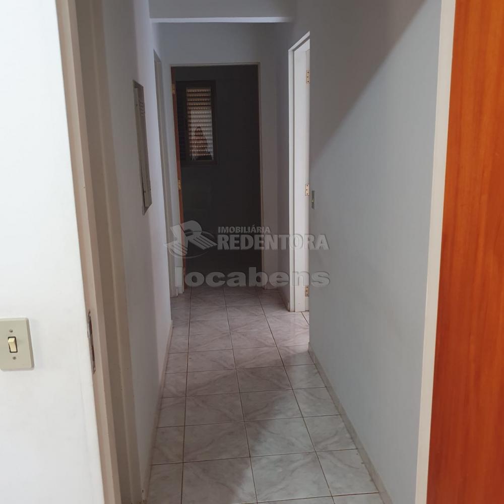 Alugar Apartamento / Padrão em São José do Rio Preto R$ 1.200,00 - Foto 18