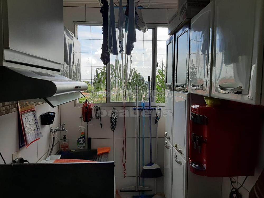 Comprar Apartamento / Padrão em São José do Rio Preto apenas R$ 240.000,00 - Foto 11