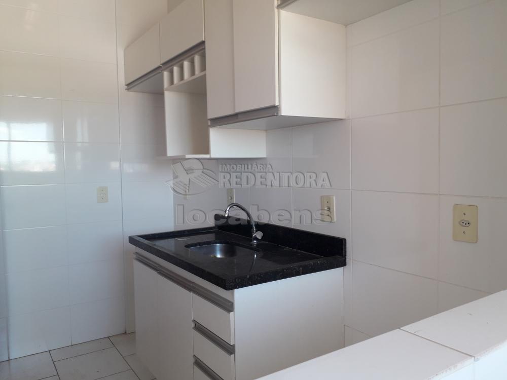 Comprar Apartamento / Cobertura em São José do Rio Preto - Foto 5