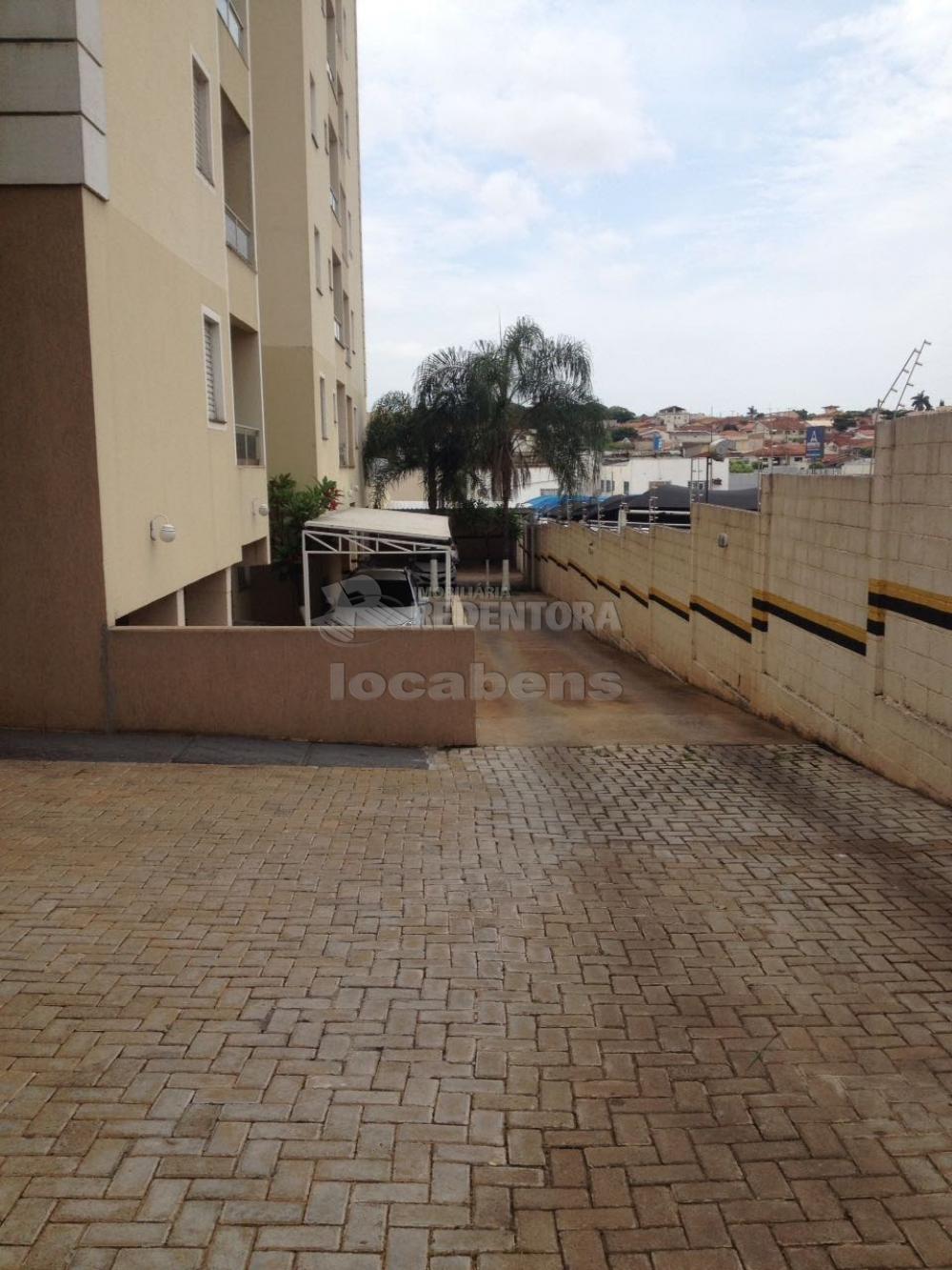 Comprar Apartamento / Padrão em São José do Rio Preto apenas R$ 310.000,00 - Foto 12