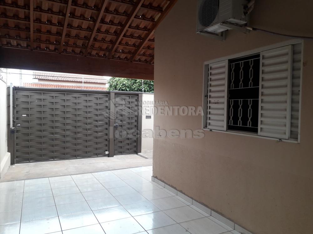 Comprar Casa / Padrão em São José do Rio Preto R$ 260.000,00 - Foto 2