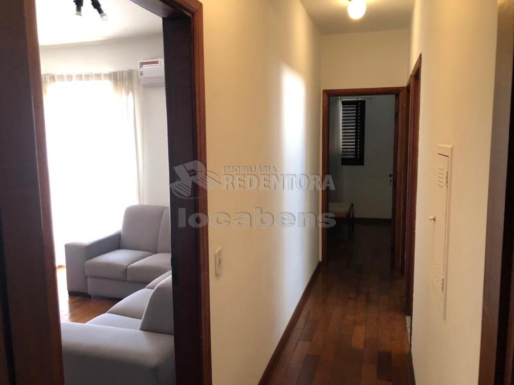 Alugar Apartamento / Padrão em São José do Rio Preto R$ 1.750,00 - Foto 6