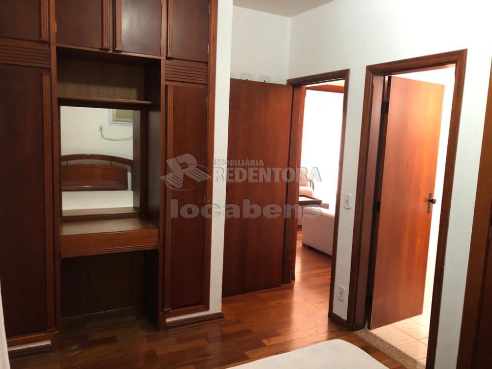 Alugar Apartamento / Padrão em São José do Rio Preto R$ 1.750,00 - Foto 9