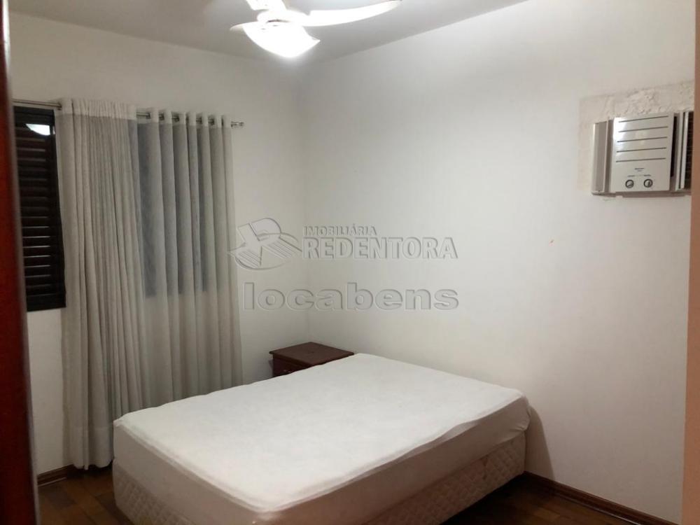 Alugar Apartamento / Padrão em São José do Rio Preto R$ 1.750,00 - Foto 17