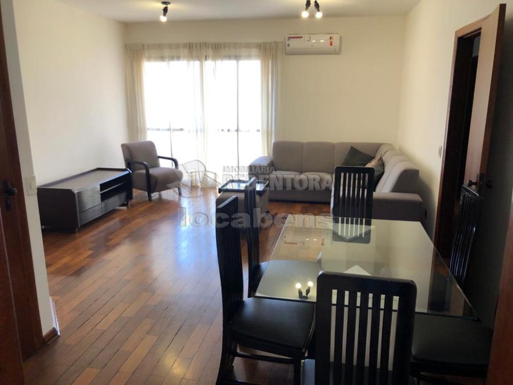 Alugar Apartamento / Padrão em São José do Rio Preto R$ 1.750,00 - Foto 1